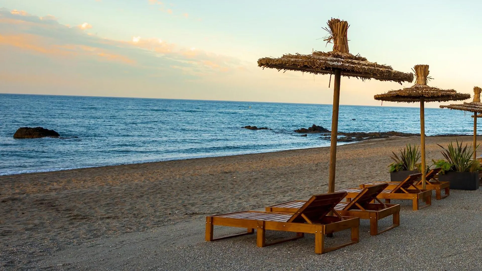 Beach Side Apartments Calahonda Sitio de Calahonda